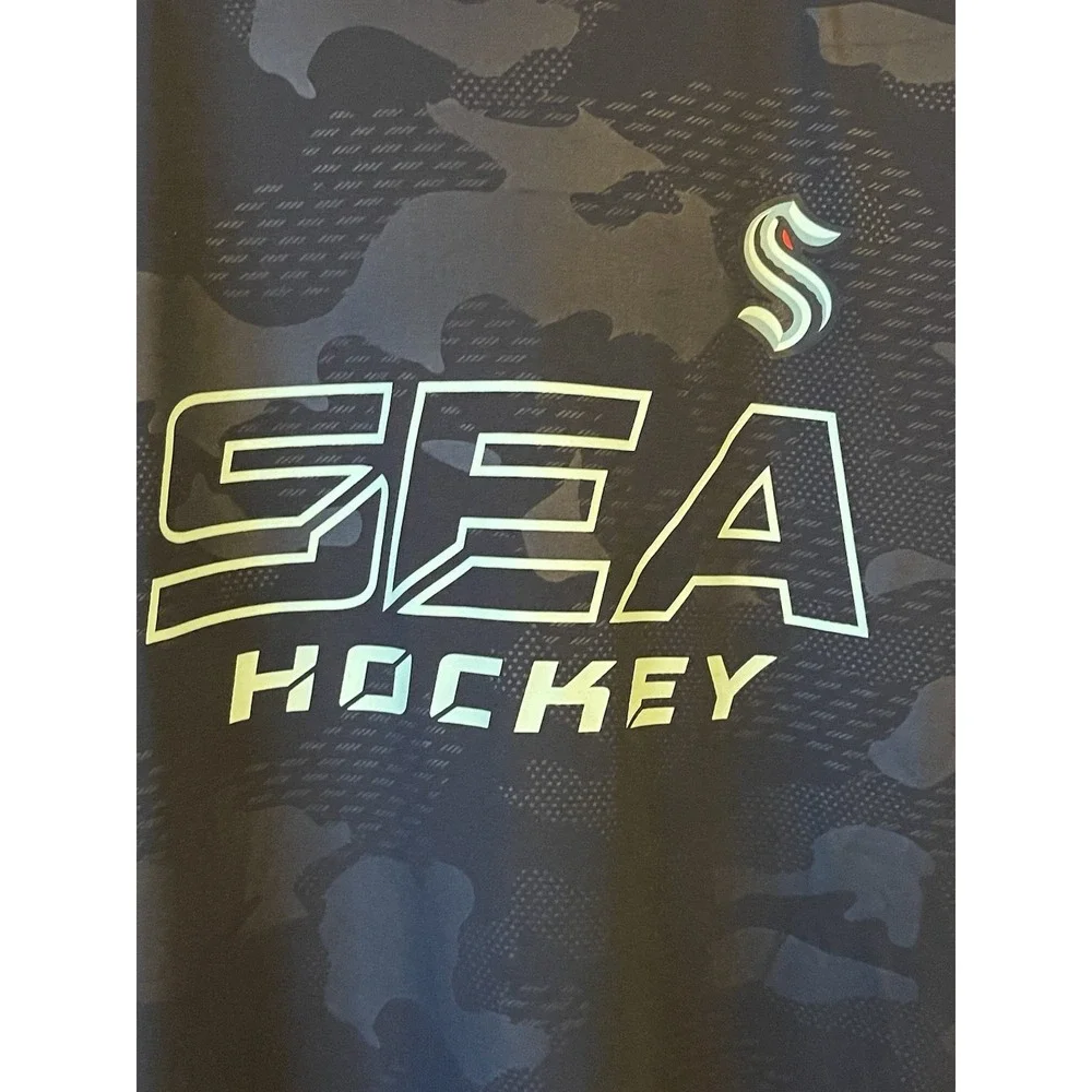 Men's 3XL NWT Seattle Kraken‎ NHL Fanatics Authentic Pro Camo Pullover Hoodie